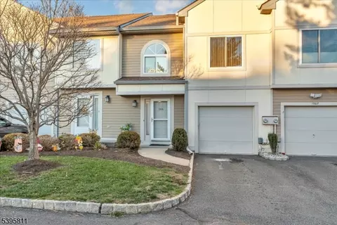 1906 Park Pl, Springfield, NJ 07081
