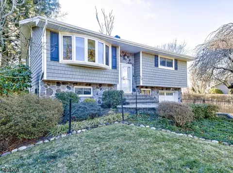 15 Patton St, High Bridge, NJ 08829