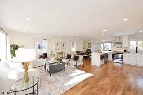 99 Fairview Ave, Hawthorne, NJ 07506