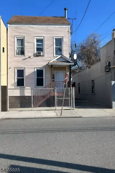 46-48 E Main St, Paterson, NJ 07522