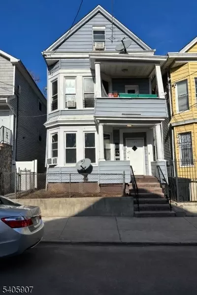 129 Godwin Ave, Paterson, NJ 07501
