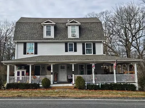 10 Mount Olive Rd, Mount Olive, NJ 07828