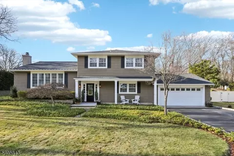 275 Linden Rd, Wayne, NJ 07470