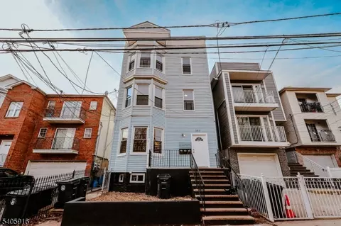 101 Hedden Ter, Newark, NJ 07108