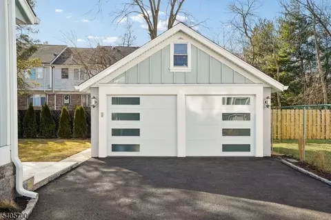 8 Willow St, Millburn, NJ 07041 photo 33