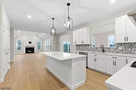 105 Junction Rd, Hampton, NJ 08827 photo 9