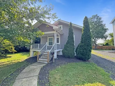 235 Plainfield Ave, Berkeley Heights, NJ 07922