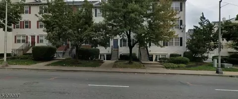 161 W Market St, Newark, NJ 07103