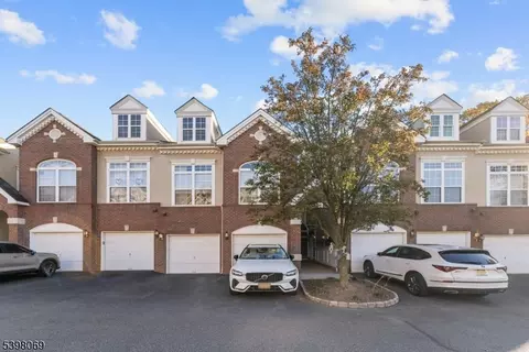 226 Riverwalk Way, Clifton, NJ 07014