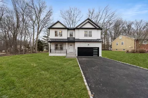 100 Louis St, Whippany, NJ 07981