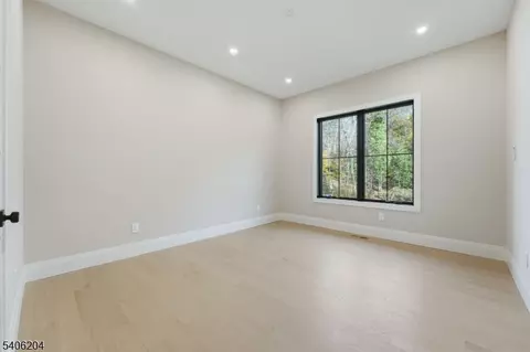121 Engle St, Cresskill, NJ 07626 photo 24