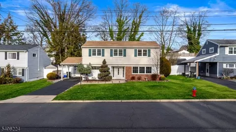 36 Farmbrook Dr, Old Bridge, NJ 08857 photo 5