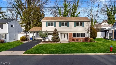 36 Farmbrook Dr, Old Bridge, NJ 08857 photo 2