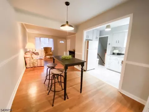 14 Pine St, Edison, NJ 08817 photo 10