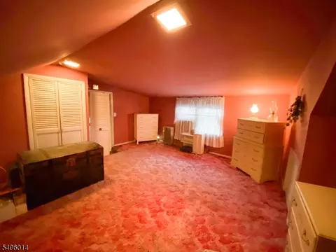14 Pine St, Edison, NJ 08817 photo 23