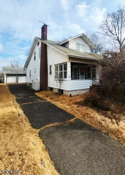 518 W Broadway, Haledon, NJ 07508