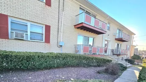 290 Hoover Ave #9, Bloomfield, NJ 07003