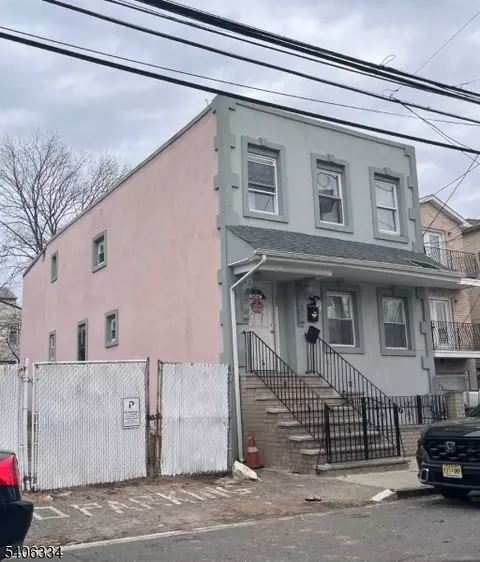 58 Wright St, Newark, NJ 07114