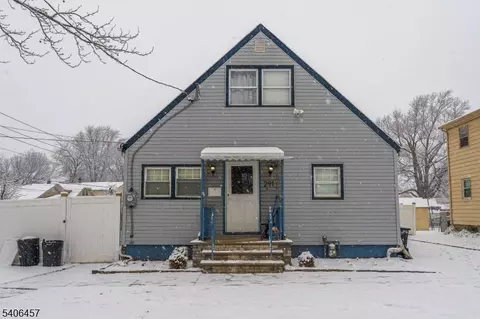 291 Seaton Ave #1, Roselle Park, NJ 07204