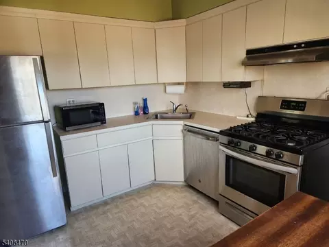 211 Denver Rd, Paramus, NJ 07652 photo 7