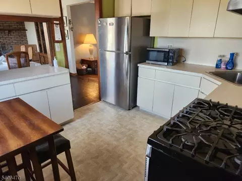 211 Denver Rd, Paramus, NJ 07652 photo 8