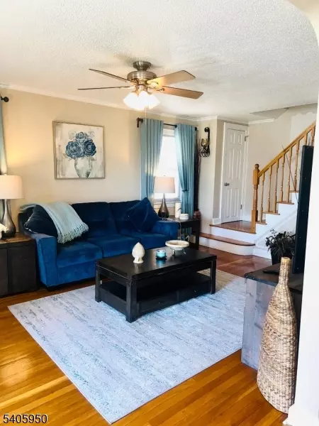 128 White Oak Ter, Belleville, NJ 07109