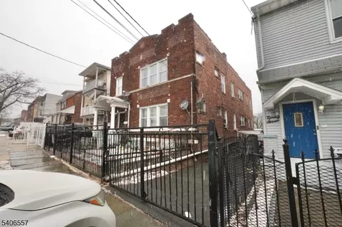 99 Grafton Ave, Newark, NJ 07104
