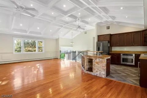 34 Brookside Ave, Hackettstown, NJ 07840 photo 5
