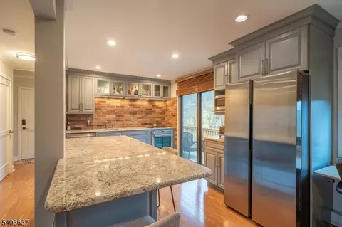 32 Great Gorge Ter #32, Vernon, NJ 07462