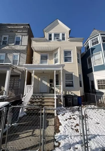 103 S 10th St, Newark, NJ 07107