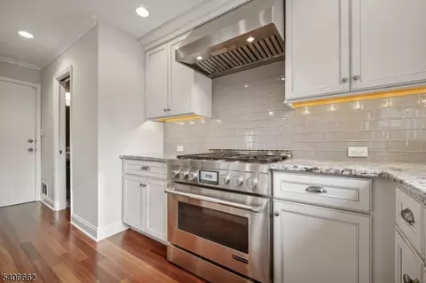 28 Morris Ave #DD, Summit, NJ 07901 photo 16