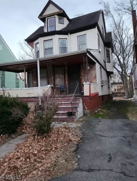 605 Park Ave, East Orange, NJ 07017