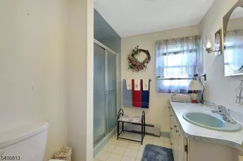 4 Highfield Ct, Wayne, NJ 07470 photo 25