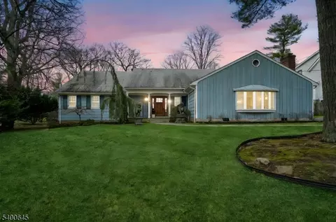 10 Edwards Pl, Short Hills, NJ 07078