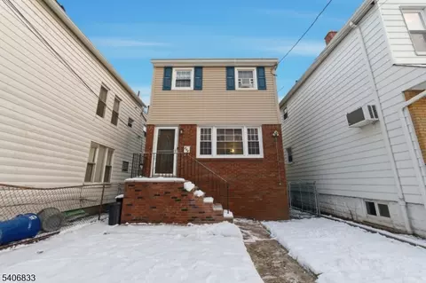 204 Devon St, Kearny, NJ 07032 photo 22