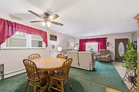 204 Devon St, Kearny, NJ 07032 photo 7