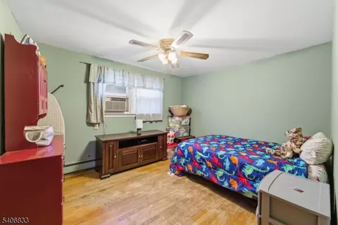 204 Devon St, Kearny, NJ 07032 photo 13
