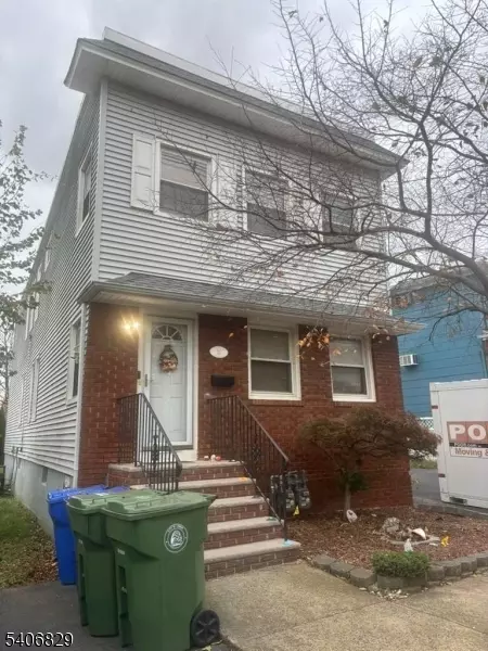 21 Main St, Linden, NJ 07036