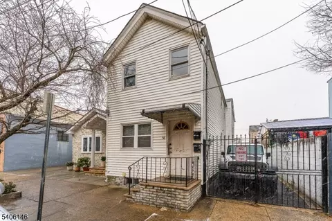 58 Van Buren St, Newark, NJ 07105