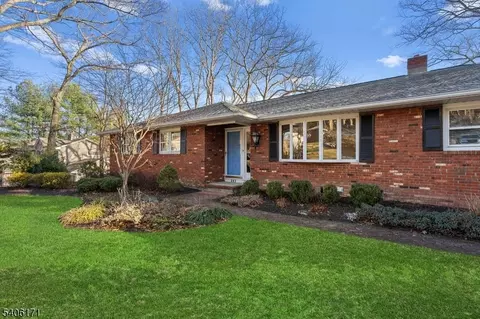 347 High Crest Dr, West Milford, NJ 07480