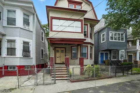 97 Hopkins Pl, Irvington, NJ 07111