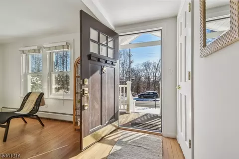 6 Cold Hill Rd, Brookside, NJ 07926 photo 4