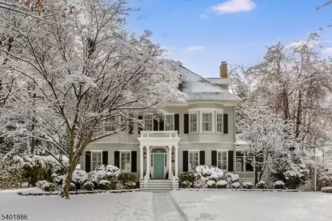 19 Hamilton Rd, Glen Ridge, NJ 07028