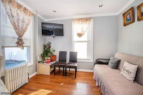 168 Clay St, Hackensack, NJ 07601 photo 8