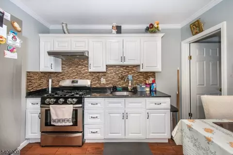 168 Clay St, Hackensack, NJ 07601 photo 12