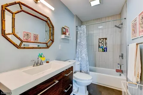 86 Burnside Pl, Haskell, NJ 07420 photo 34