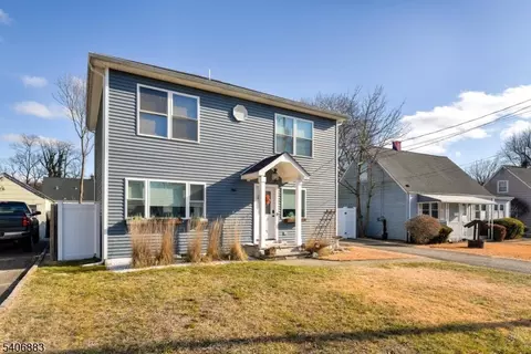 86 Burnside Pl, Haskell, NJ 07420 photo 3