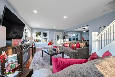 67 Spring Valley Ave, Hackensack, NJ 07601 photo 9