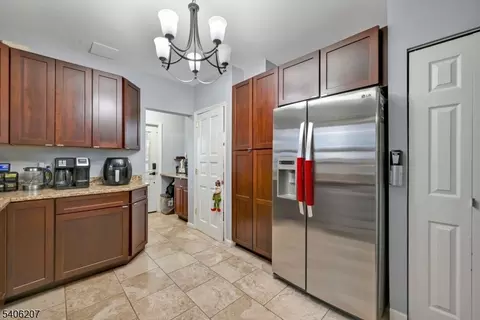 67 Spring Valley Ave, Hackensack, NJ 07601 photo 22
