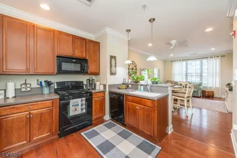 8101 Sanctuary Blvd #8101, Riverdale, NJ 07457